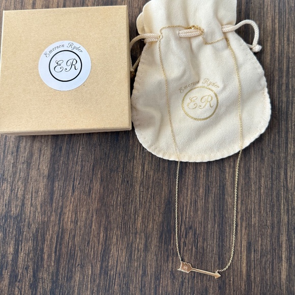 EMERSON RYDER ARROW 14K YELLOW GOLD NECKLACE ADJUSTABLE WITH PACKAGING NEW - Picture 4 of 7